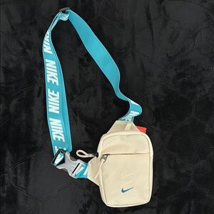 NWT Nike Cream and Blue Crossbody Bag